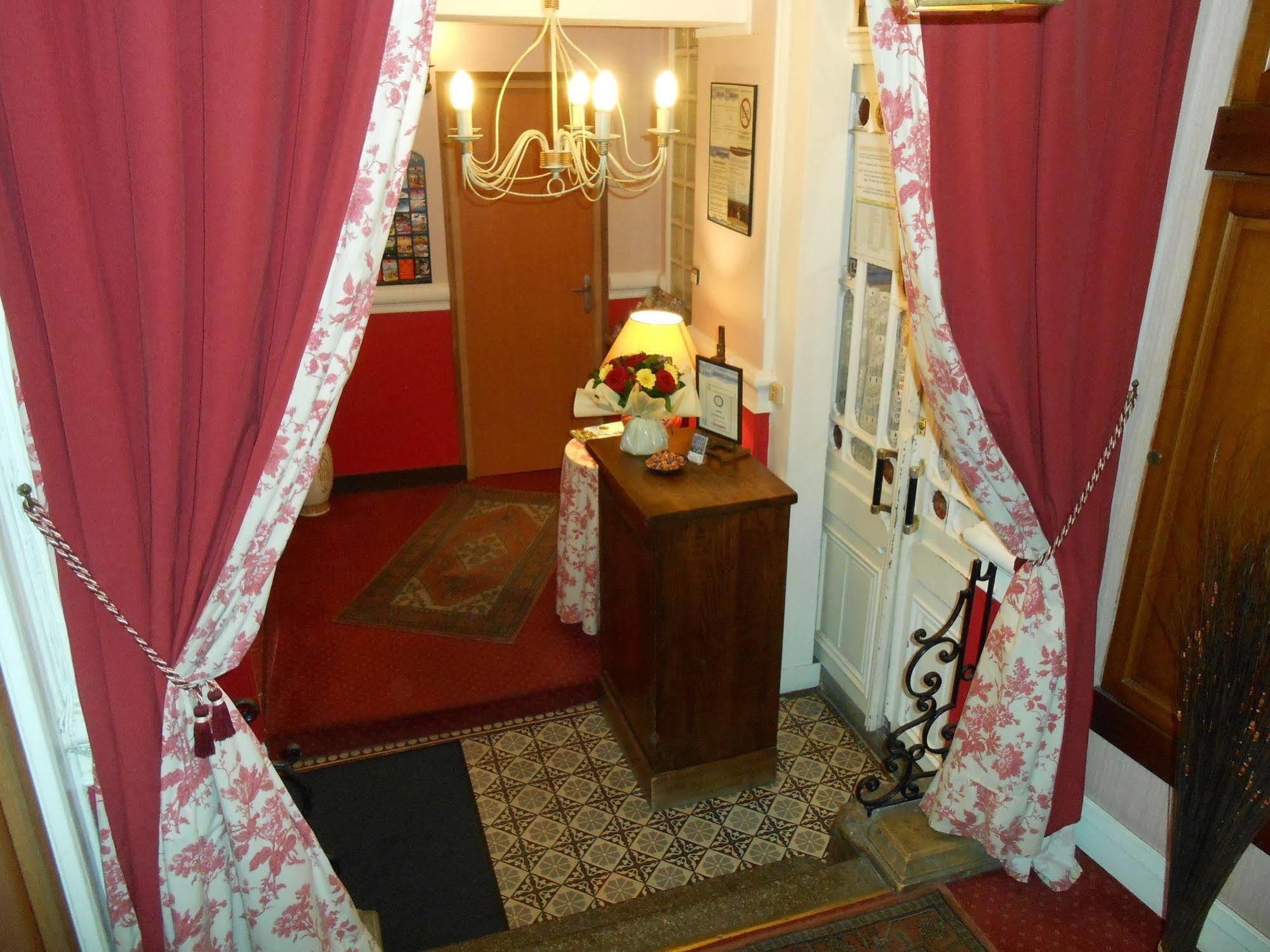 Hotel De La Gare Cherbourg-en-Cotentin Exteriér fotografie
